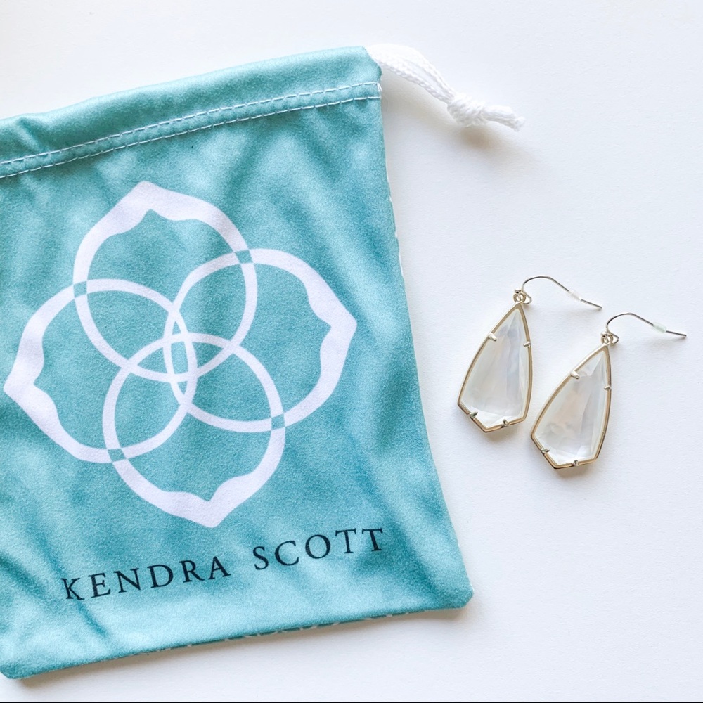 Kendra Scott Carla Earrings